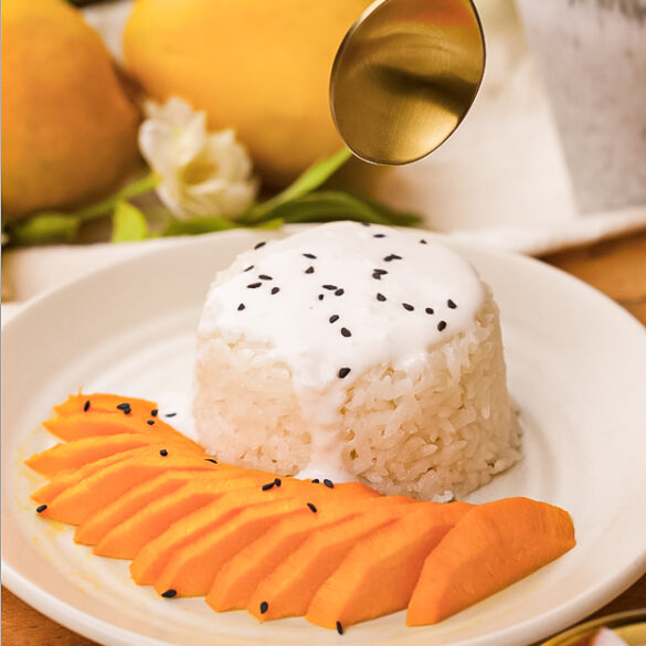 Thai Mango Rice Pudding