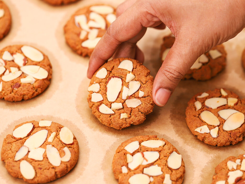 Jowar Almond Cookies