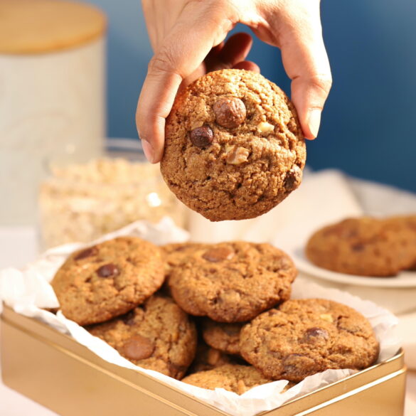 Oat Chocolate Chip Cookies