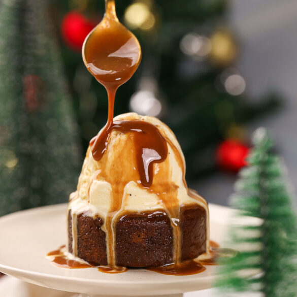 Sticky Date Pudding