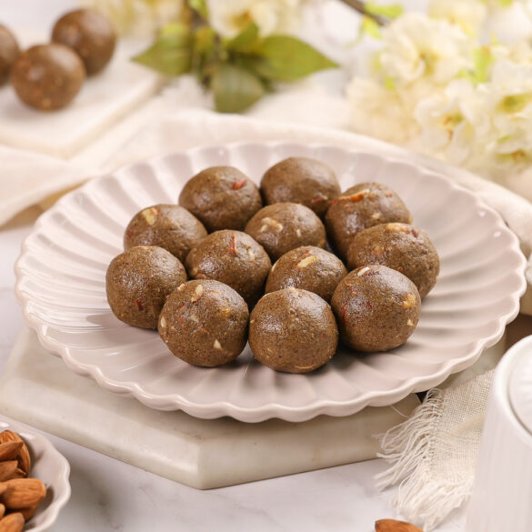 Bajra Gond Laddu