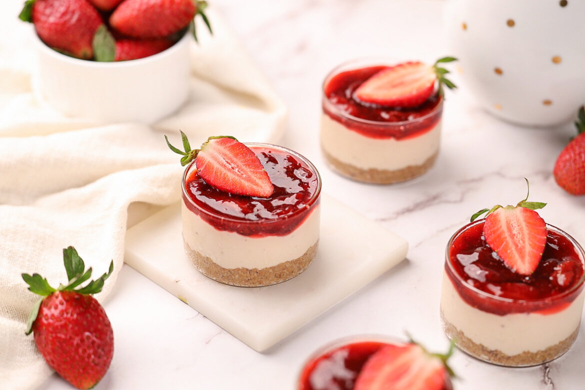 No Bake Strawberry Ricotta Cheesecake