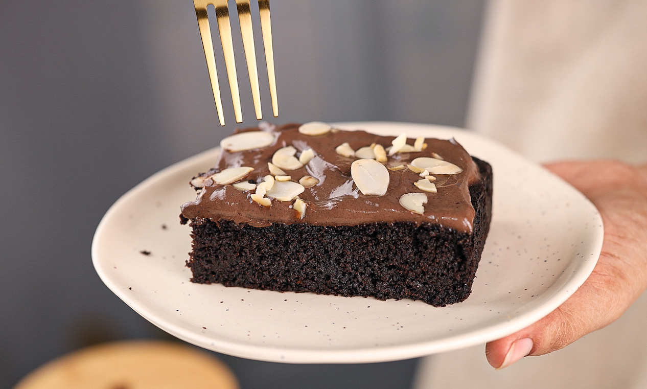 Texture of Ragi Date Chocolate Cake