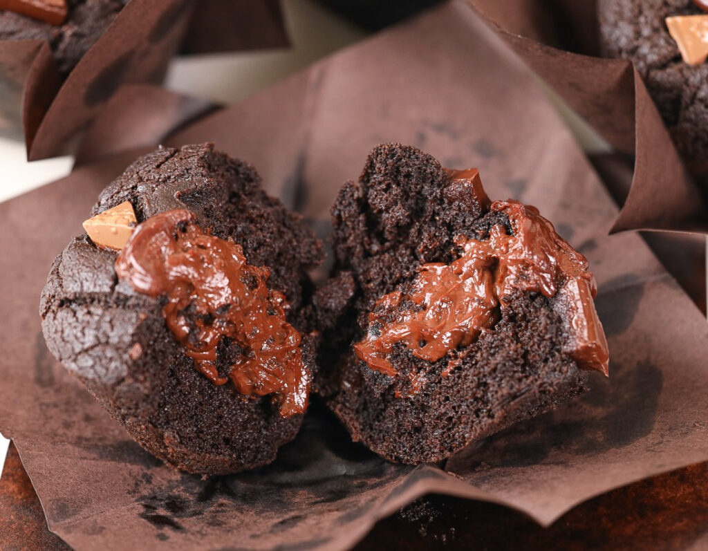 Eggless Wholewheat Olympic Chocolate Muffins