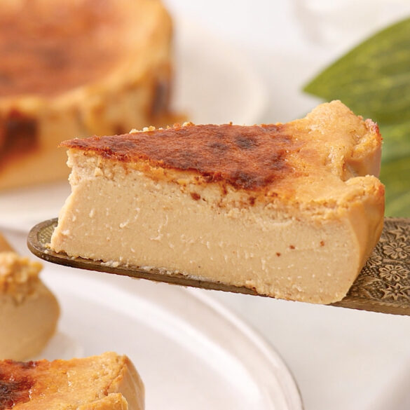 Eggless Basque Cheesecake