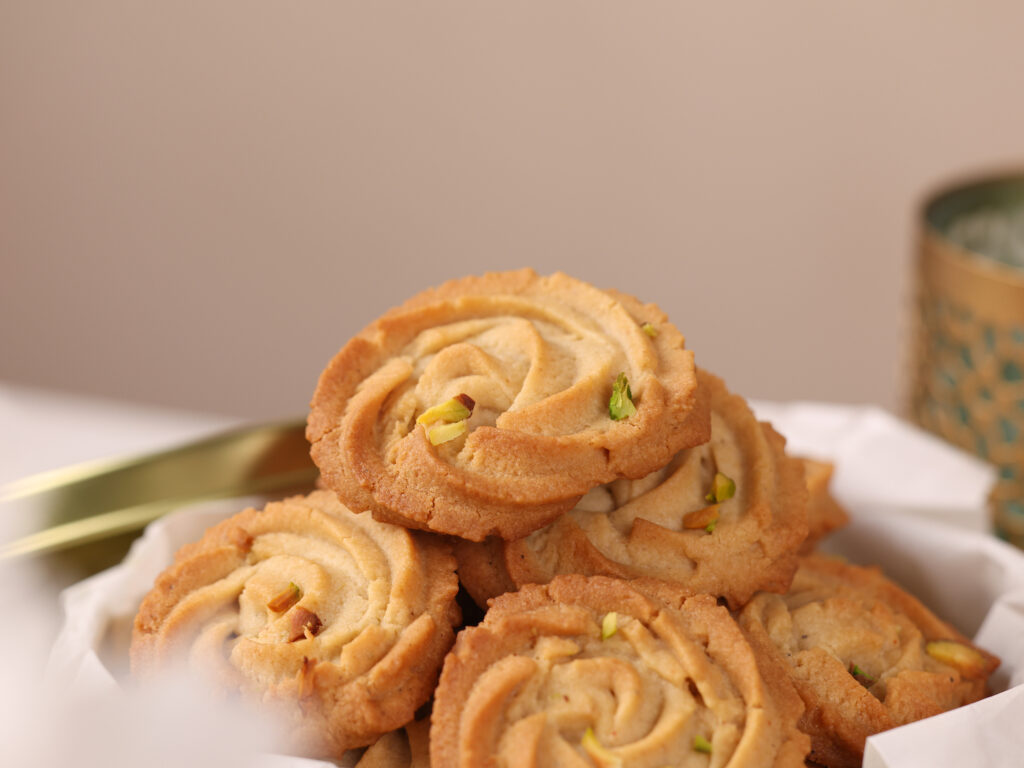 Kesar Pista Butter Cookies
