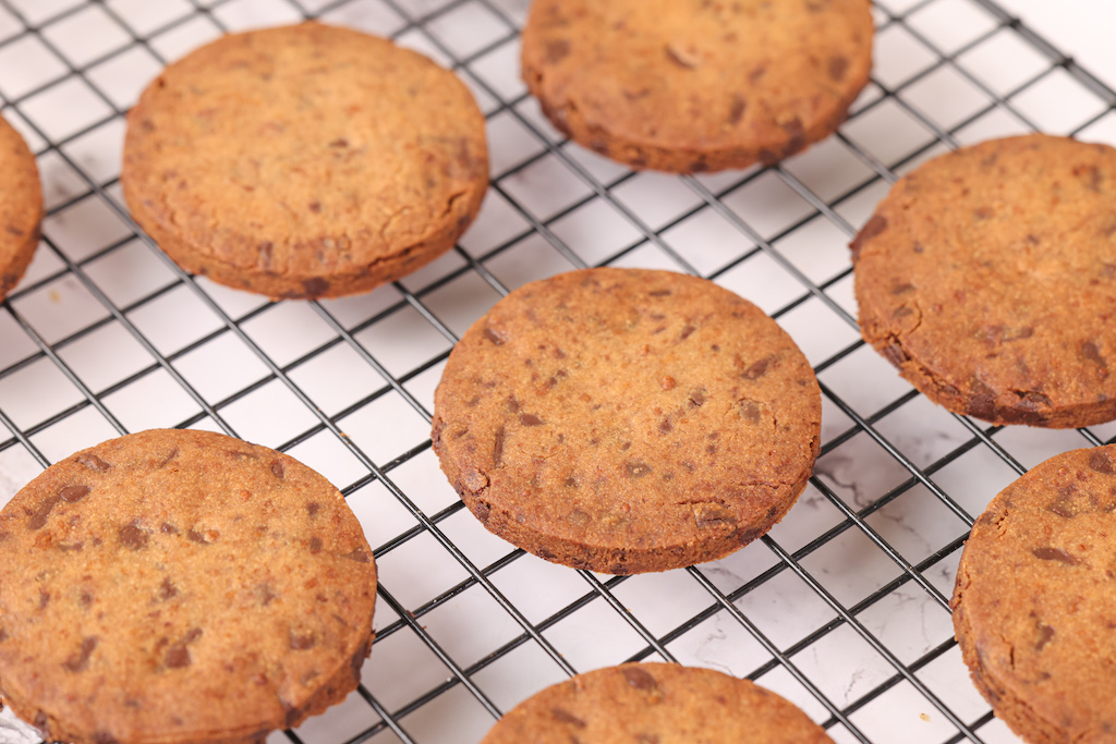 Chocolate Chip Butter Cookies