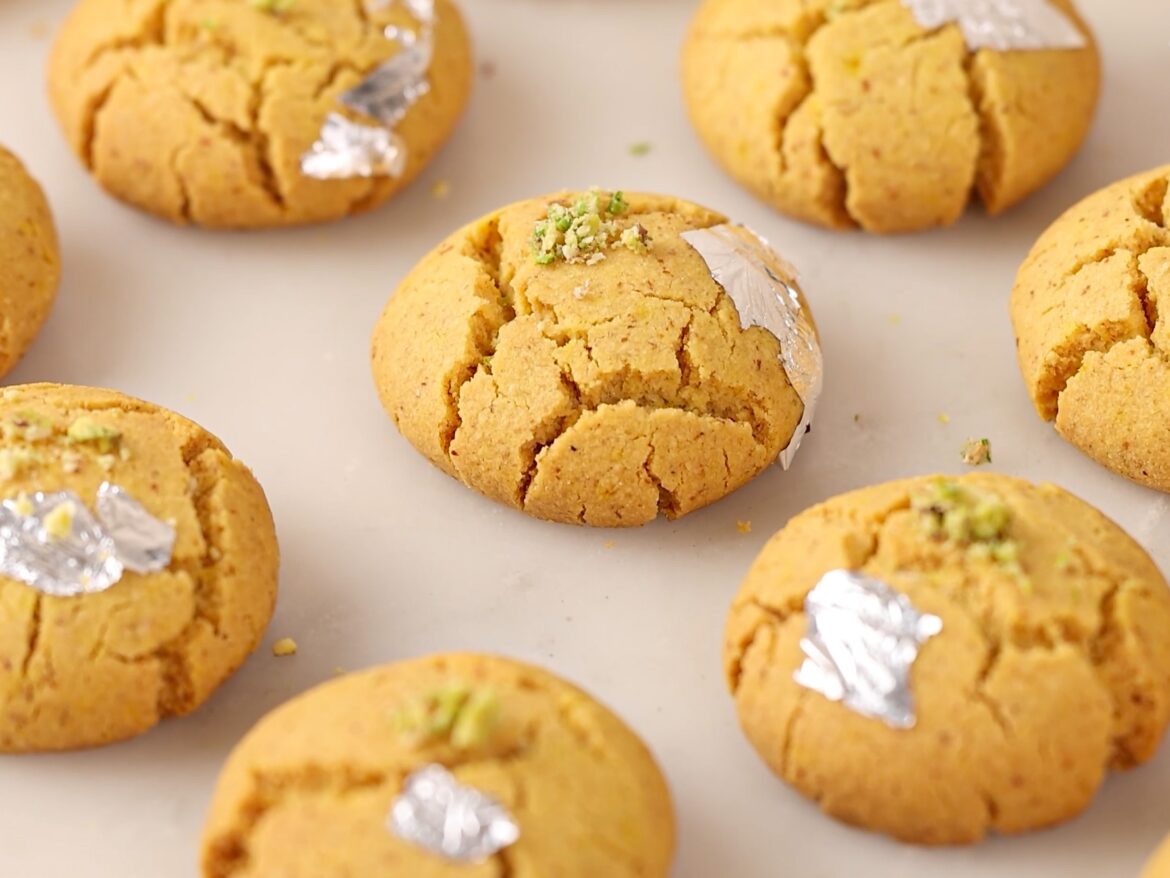 Besan Laddu Nankhatai