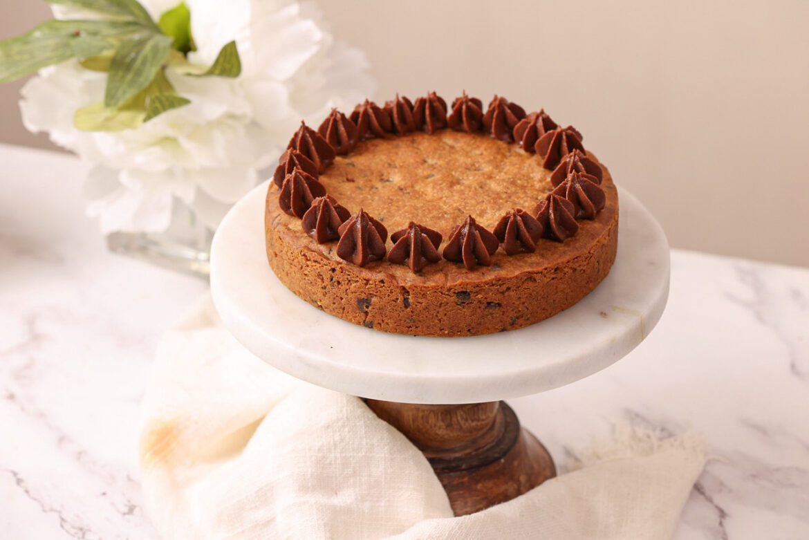 Eggless Wholewheat Cookie Cake