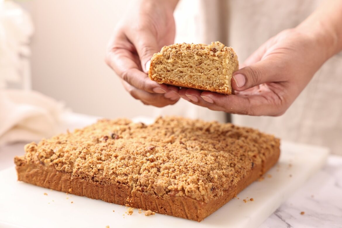 Coffee Crumble Cake
