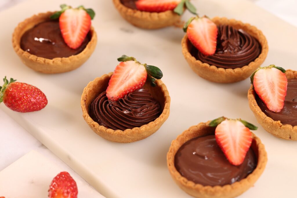 Mini Wholewheat Chocolate Tarts