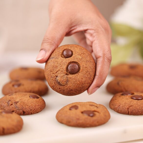Eggless Wholewheat Mocha Cookies