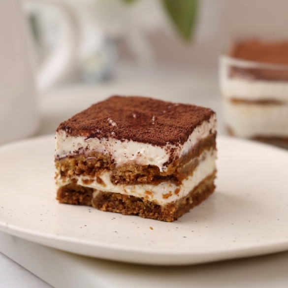 Eggless Wholewheat Tiramisu